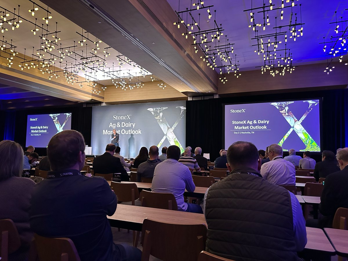 WilliamDOrtlieb's tweet image. It's a great day to put your brand in the spot light. 🎥🎬

Fast, affordable photo &amp;amp; video for real estate, entrepreneurs, and small businesses. We book you the same week. 

Call Alpyne at 615-323-3126. Lights. Cameras. Alpyne! 🎥 #Nashville #VideoProduction