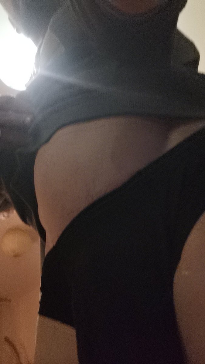 mecenstring83's tweet photo. Bonne nuit..#string #meninthong #assthong #thongaddict #thongers #thongass #ass #hommeenstring #stringhomme #thongmen #thongsforlife #stringaddict #moncul #shorty #shortyhomme #stringdujour #thongofday #chastity #chastitygames #chastitychallenge #Chastitygay #chasteté #teamcaged https://t.co/9bsGO9h7iD