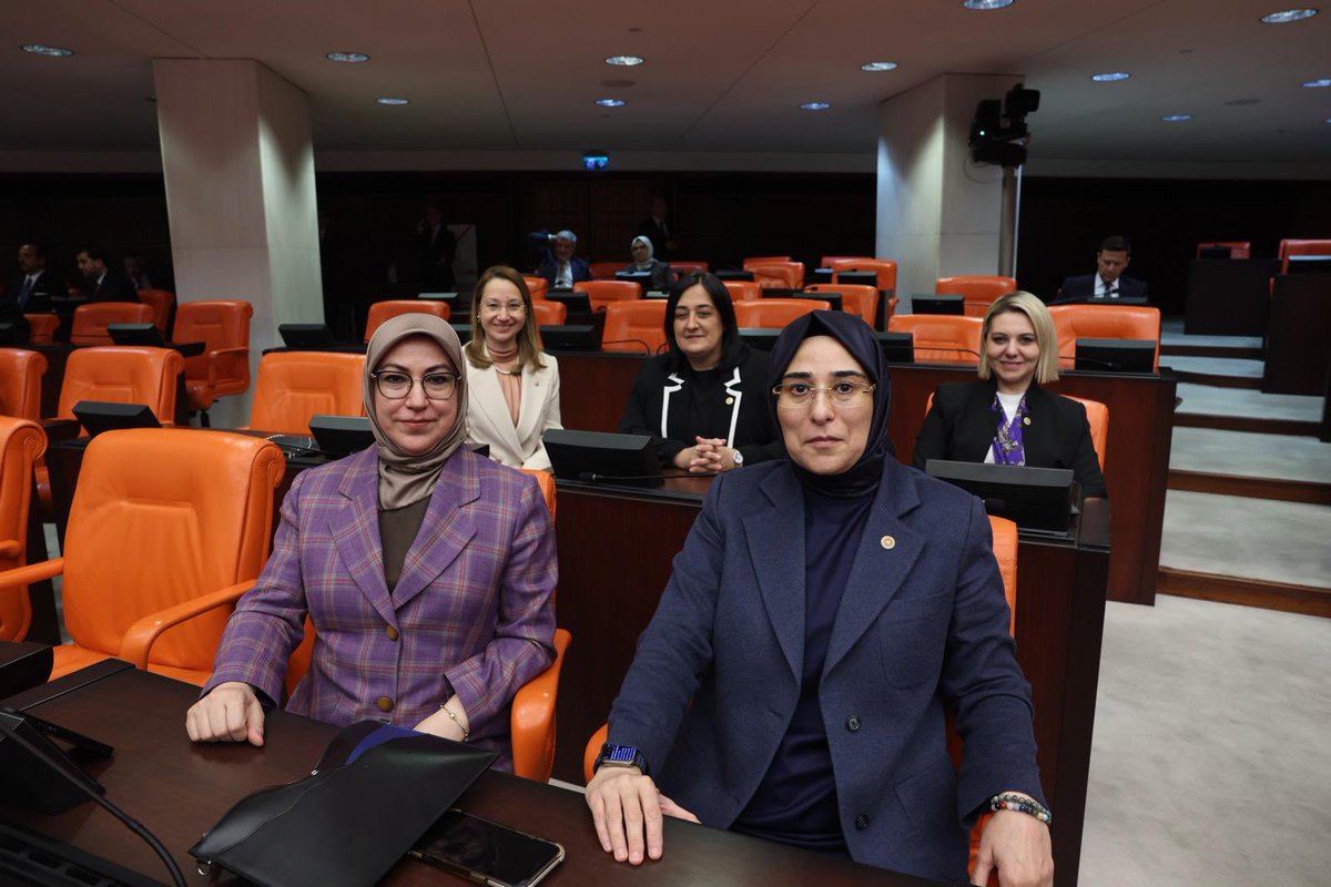 CEVAHİR ASUMAN YAZMACI tweet media