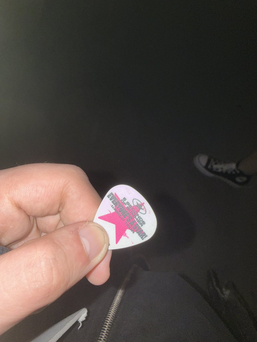 jago on tour ✰ tweet media