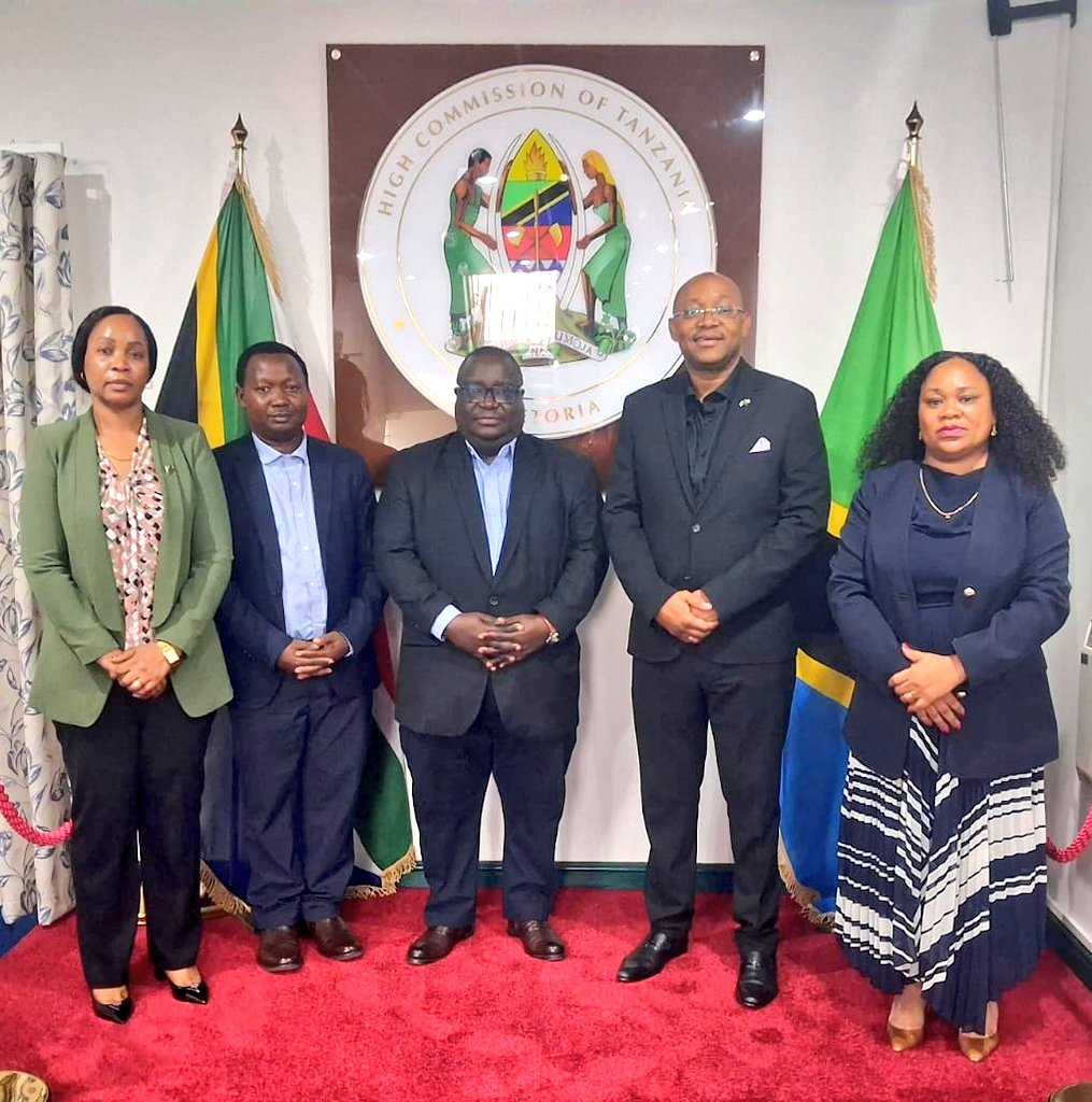 JGBwana's tweet photo. Today, I was honored to welcome Eng. Charles J. Sangweni, the Director General of  Petroleum Upstream Regulatory Authority (PURA), and his delegation at Tanzania High Commission to South Africa.

We discussed various activities executed by PURA in upholding the importance of Oil and Gas Sector in the United Republic of Tanzania. We also discussed matters related to Petroleum upstream operations; monitoring of Petroleum upstream activities, as well as PURA's function in monitoring and regulating all activities relating to Liquefied Natural Gas (LNG) projects for export.