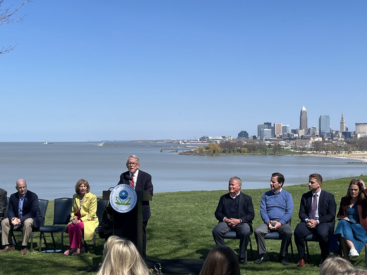 The Ohio Manufacturers' Association tweet media