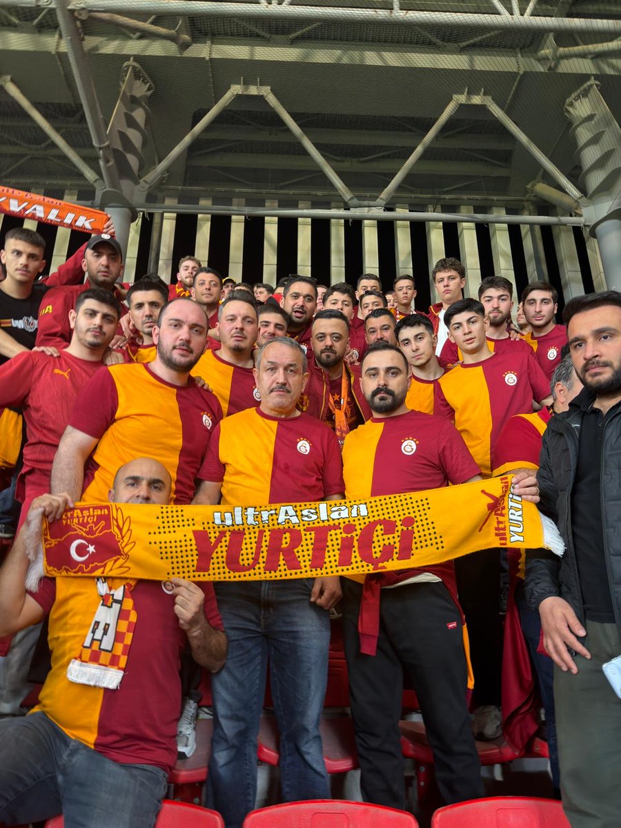 uAYurtici's tweet photo. İŞTE KOMUTAN, İŞTE ORDU ! 

#uAYurtiçi https://t.co/KQblk9FWX8