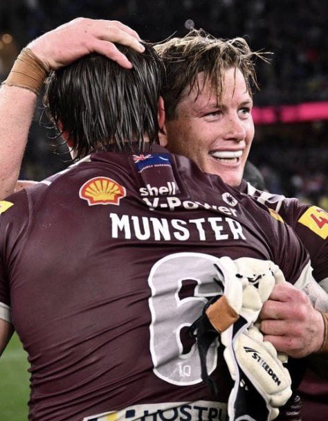 JoelGould6's tweet photo. Expansion news: Giant awakes.
Central Queensland NRL bid to present case to @NRL to be 20th team.
“We are working closely with government & major industry.”
CQ like Cowboys in early 1990s & need own team.
$63 million Browne Park revamp just start.
https://t.co/kdyhixJ3nH https://t.co/cVDAvKG58M