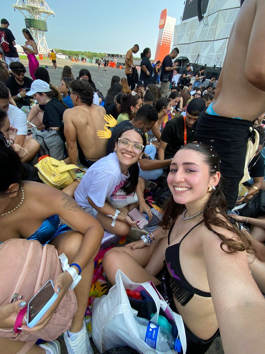 sami ♡ tweet media