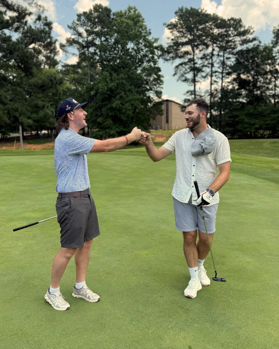 5YPManagement's tweet image. The team that works hard deserves a day on the course. 💪 5YP Management hit the greens and showed out. ⛳
-
#teamday #golfday #workhardplayhard #companyculture #golflife #teamswhogolf