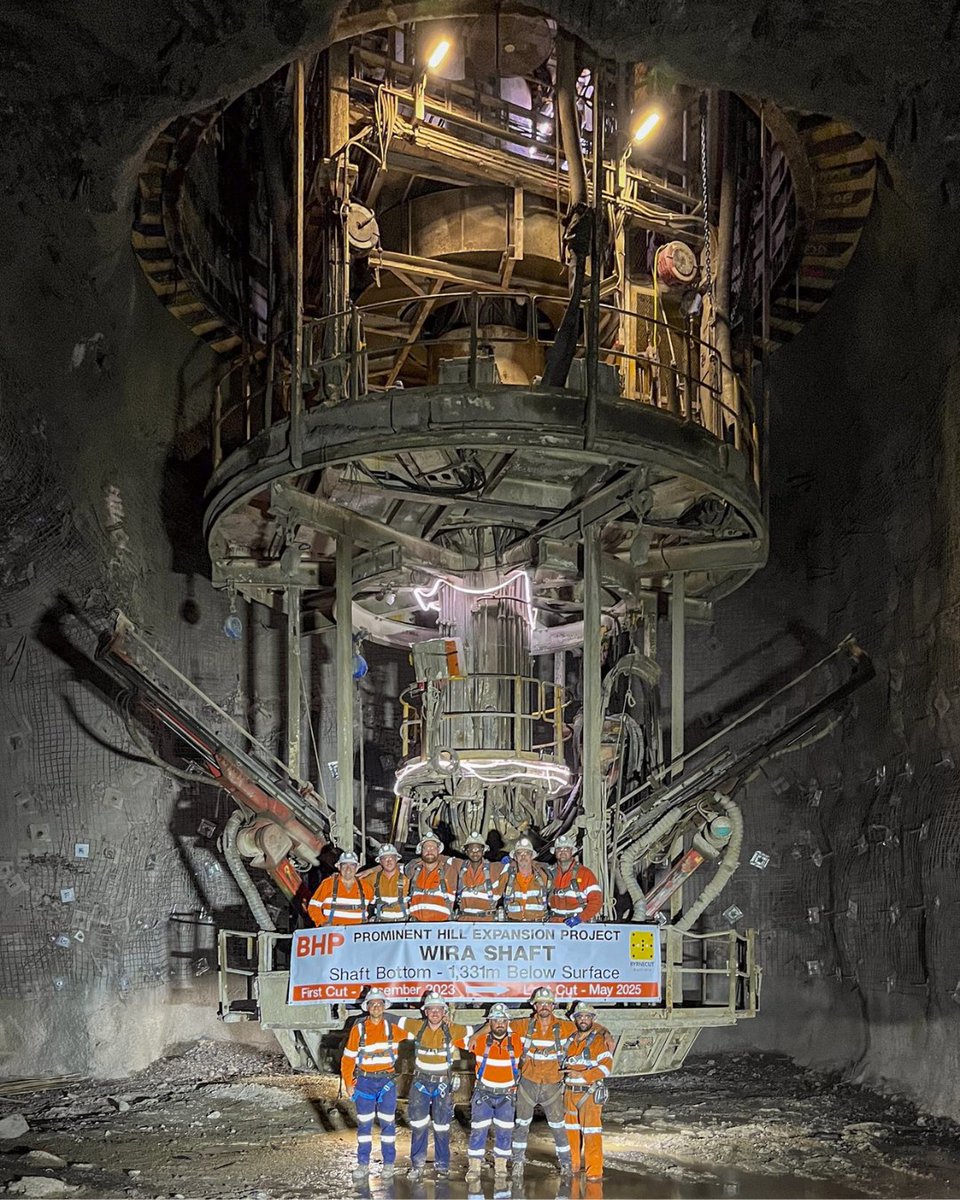 bhp's tweet image. At 1,331m deep, our new shaft at Prominent Hill, South Australia, is part of our mine expansion. It will extend the mine's life to 2040, enhance access to deeper ore, and boost copper production.

#Copper #Growth #BHP

📸 Credit: Daniel Lagacé