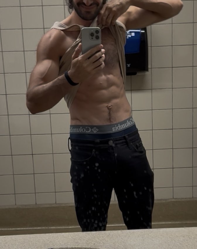 longcasp tweet media