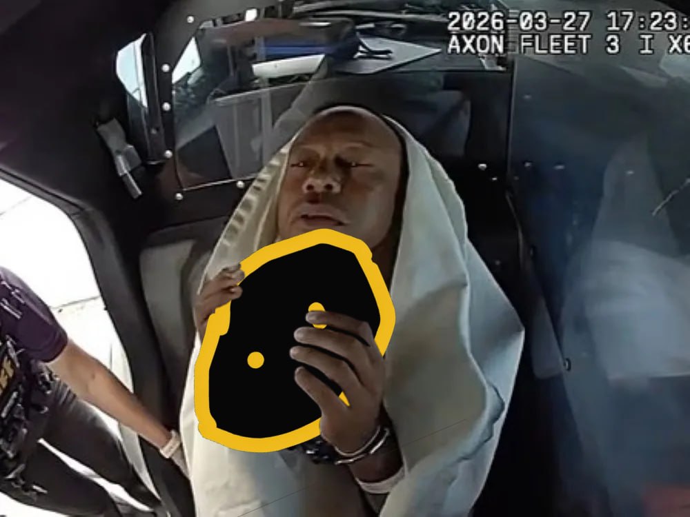 Imagine not buying Testicle here.
Couldn't be me.