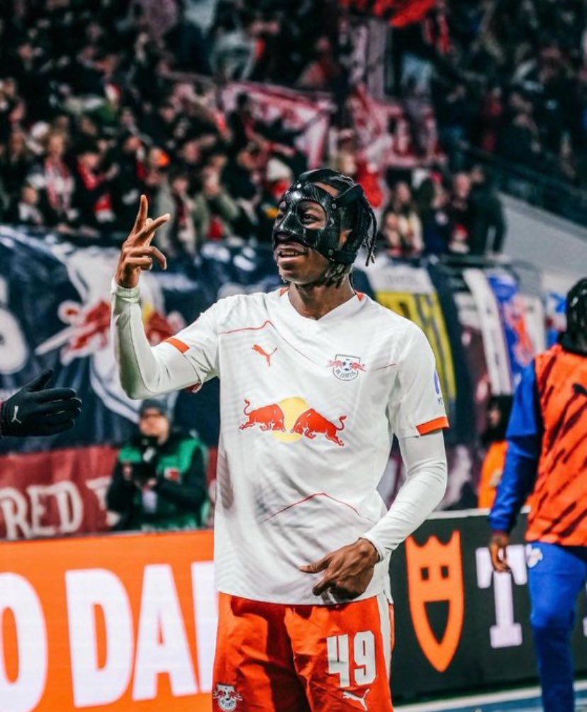 •6🇨🇮 tweet media