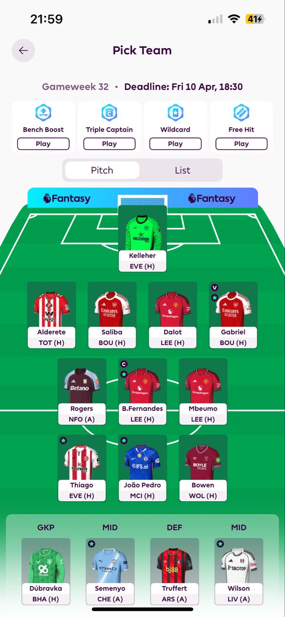 NathanCa2508's tweet photo. @TheFPLStudy Thoughts on chip strategy?

Have £7.2m in the bank and 3 FTs. https://t.co/wy9w4GMsNO