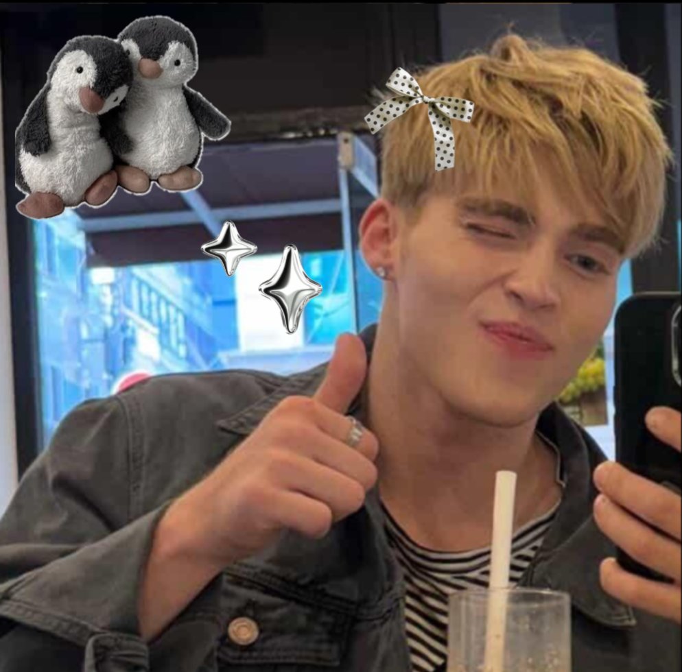 rwn_koo's tweet photo. amigas hice match icons alebi con la fotito de ayer, súper simples pq no le sé a los icons JAKAJAJAAK
#alebi #SantosBravos #alearamburu #gabibermudez #matchicons https://t.co/Vrg94kwpa9