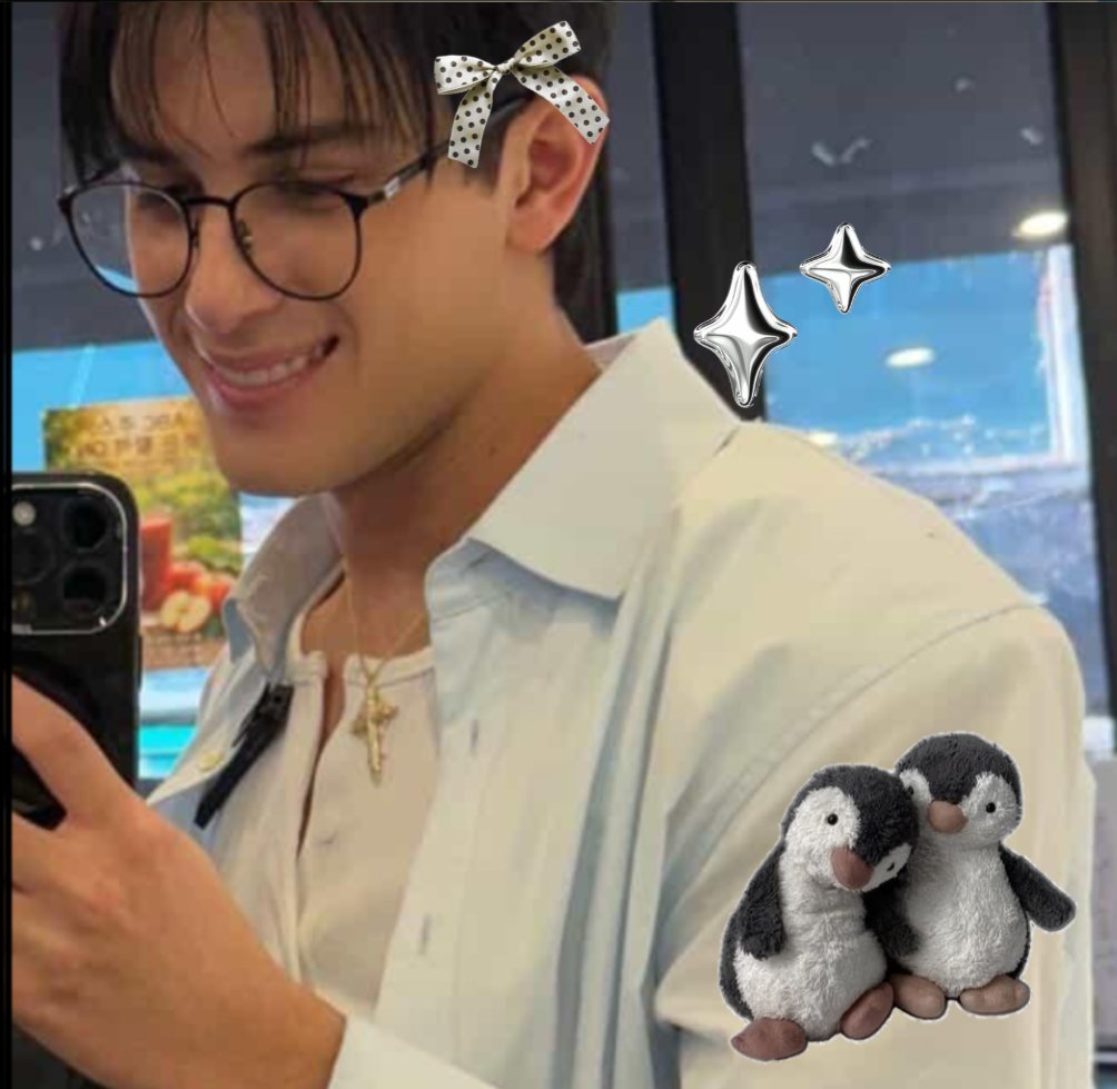 rwn_koo's tweet photo. amigas hice match icons alebi con la fotito de ayer, súper simples pq no le sé a los icons JAKAJAJAAK
#alebi #SantosBravos #alearamburu #gabibermudez #matchicons https://t.co/Vrg94kwpa9