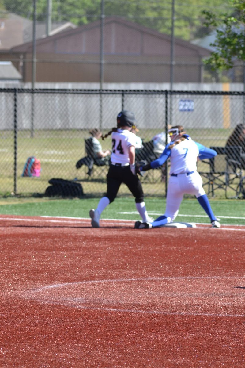 Amelia Lamkin tweet media