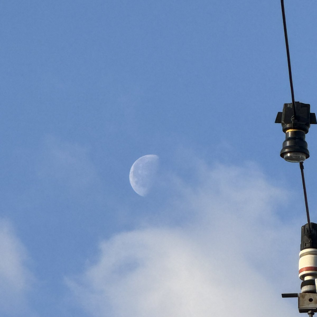 siokasan's tweet image. #いまそら 

#月 
#moon 
#now
#japan