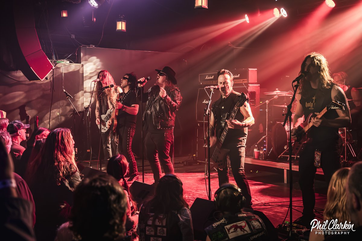 Leatherwolf tweet media