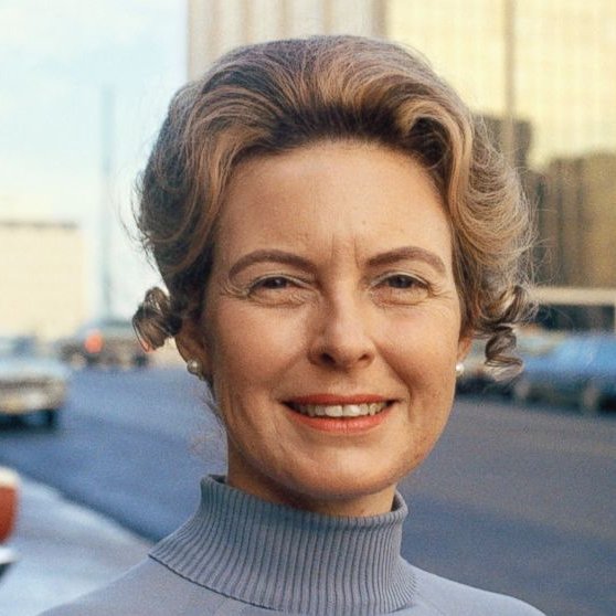 chris evans tweet media