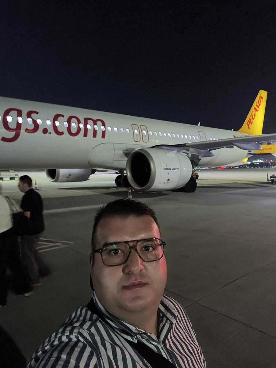 77Armagan's tweet image. 37. Yaşımı Mısır #Hurghada da güzel bir tatil ile geçirmeye karar verdim ✈️ 
Bana şimdiden iyi tatiller 
@ucurbenipegasus