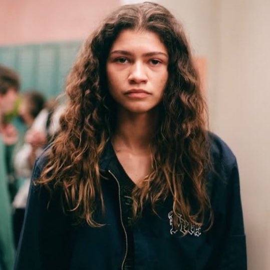 UpdateCharts tweet media