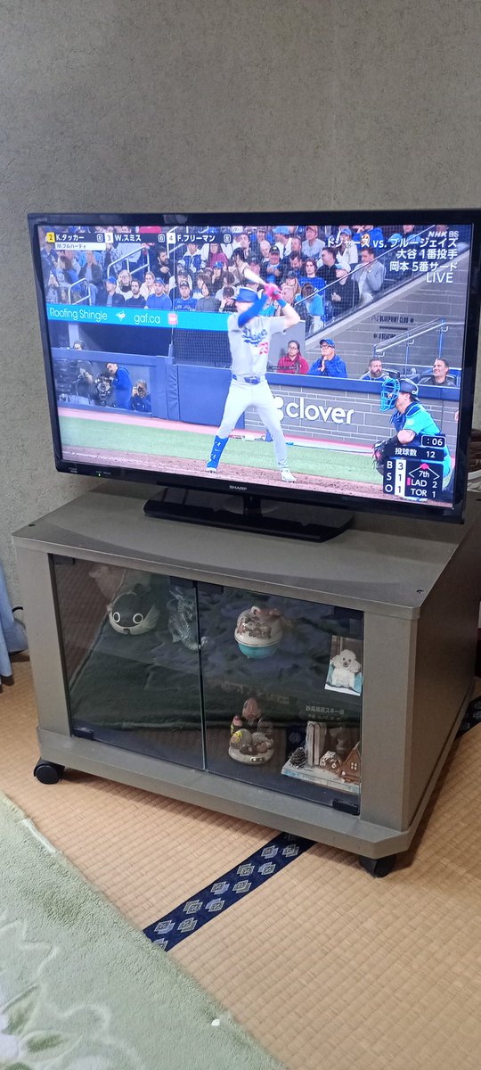 中臀筋を伸ばすスクワット
伸びたーヾ(*´∀｀*)ﾉ
大谷や山本選手のトレーニングって各筋肉一つ一つをトレーニングしてるんやろね
タッカーカッコええわー✨

どこまで身体に対して繊細になれるかやろね
身体に対して深く考えられると物事に対しても深く考えられる
のではないかと〇