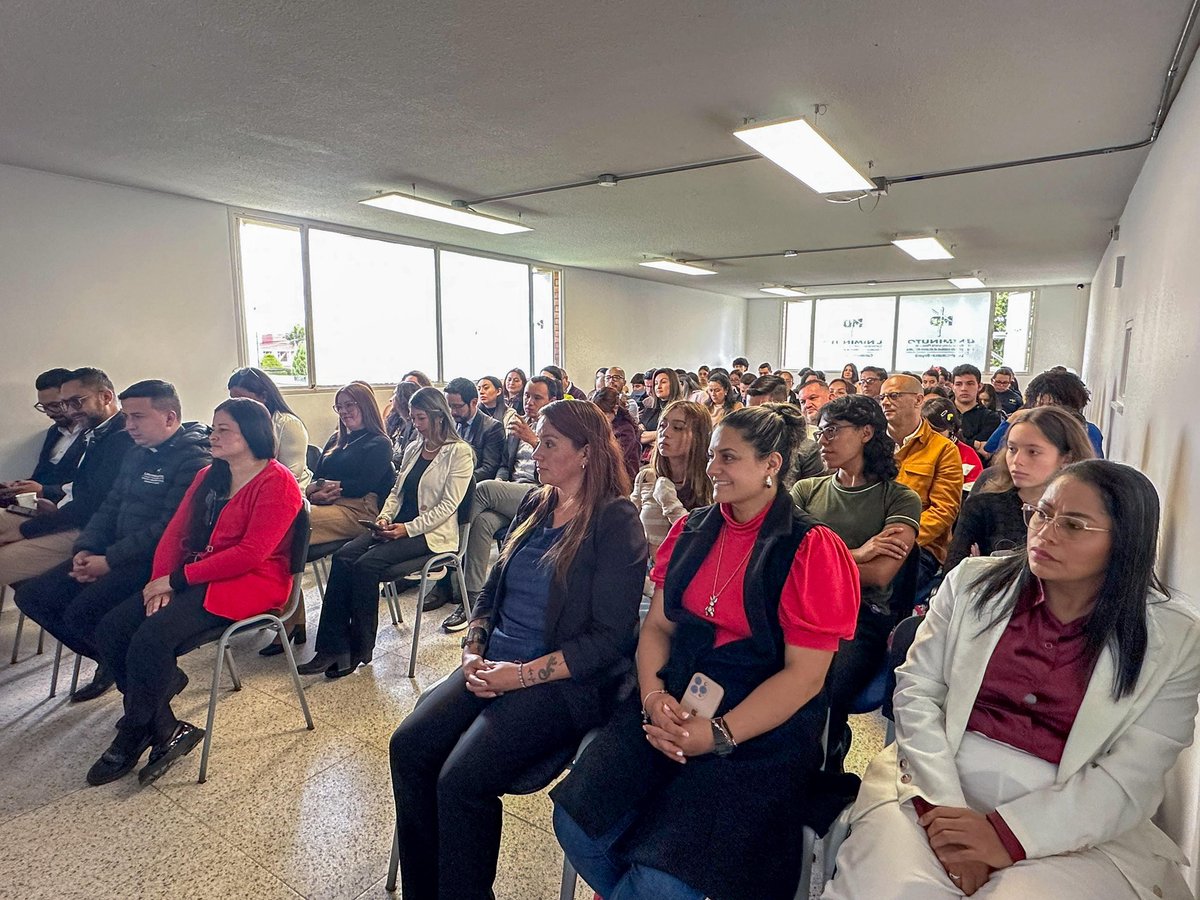 RectorUNIMINUTO's tweet photo. Inicio mi cuarto periodo como Rector General de @UNIMINUTOCOL con alegría y esperanza, visitando nuestro nuevo campus en Madrid. 💛 Creemos en una educación que escucha, transforma y construye país. Seguimos avanzando juntos, con sentido humano y compromiso social. 📚✨ https://t.co/YANAk0IWIk