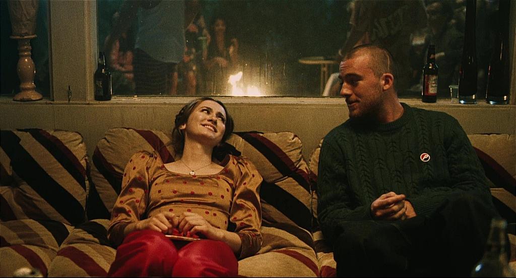 screencaps tweet media