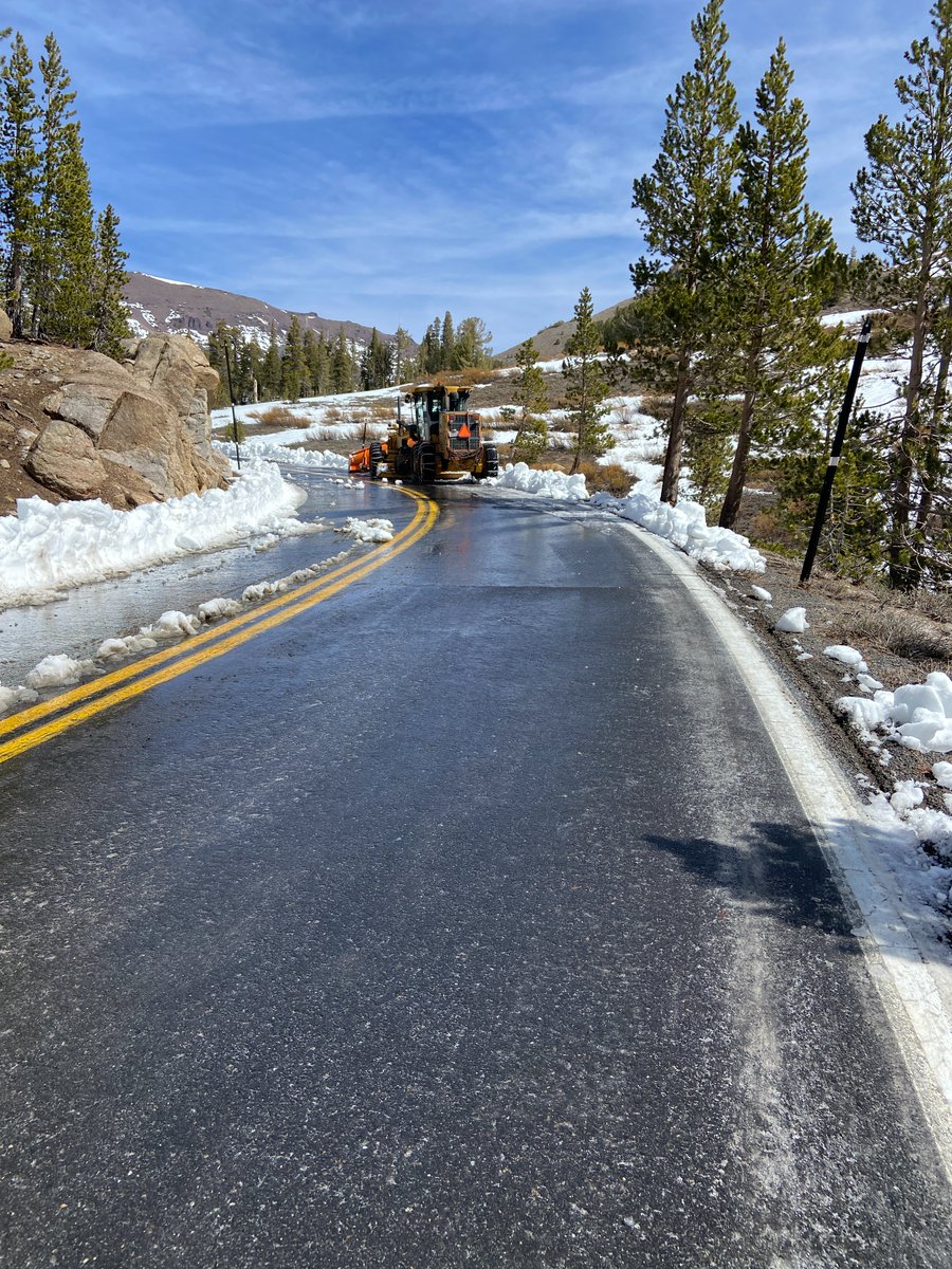 CaltransDist10's tweet image. #TravelAlert Caltrans to reopen SR-108/#SonoraPass out to #KennedyMeadows as of 2PM this Thur. (4/9/26) in #TuolumneCounty!    

For real-time HWY updates #KnowBeforeYouGo w. Caltrans QuickMap app on mobile devices!

@CaltransHQ @CHPSonora @VisitTuolumneCo
@AccessTuolumne