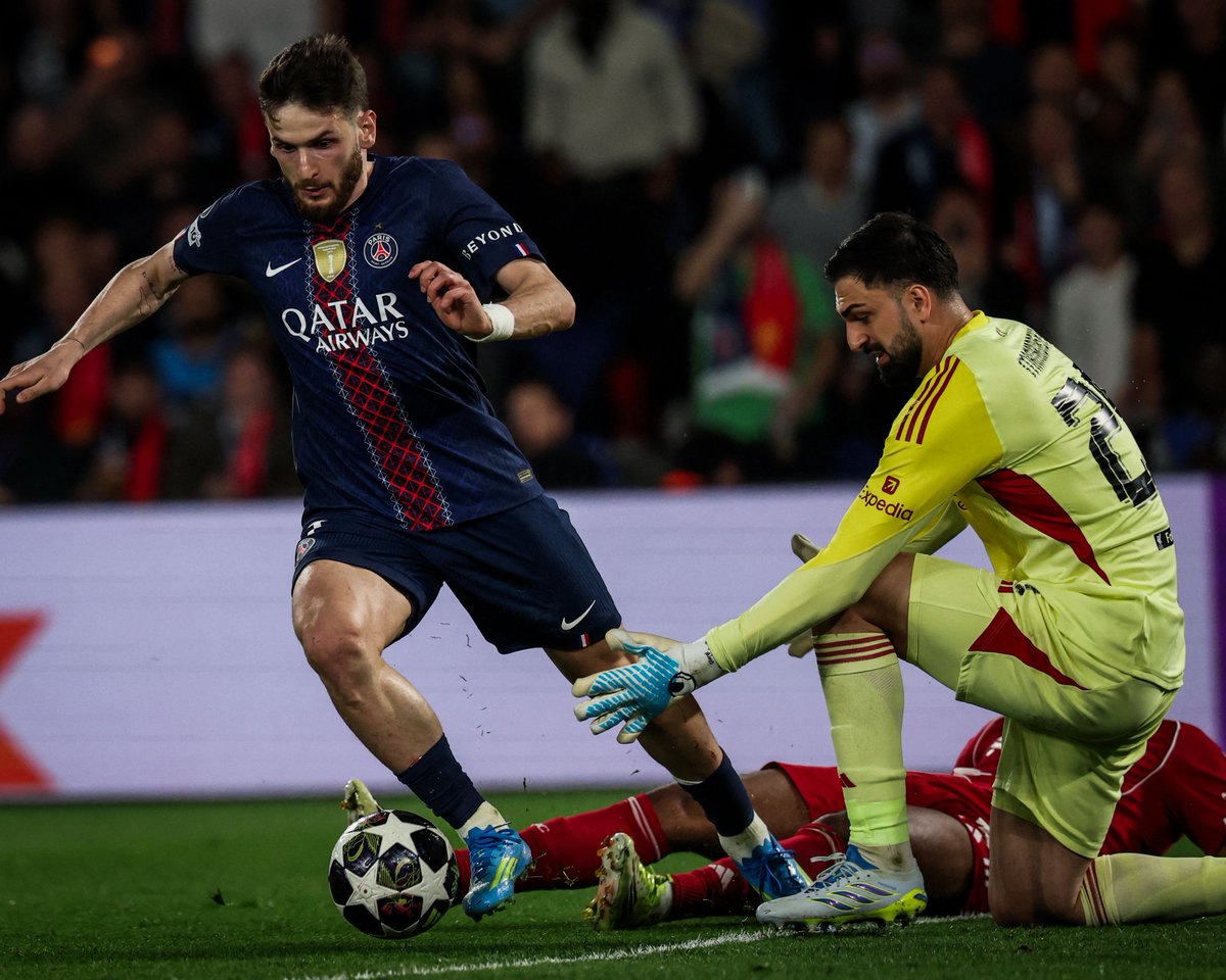 PSG Pictures That Go Hard tweet media