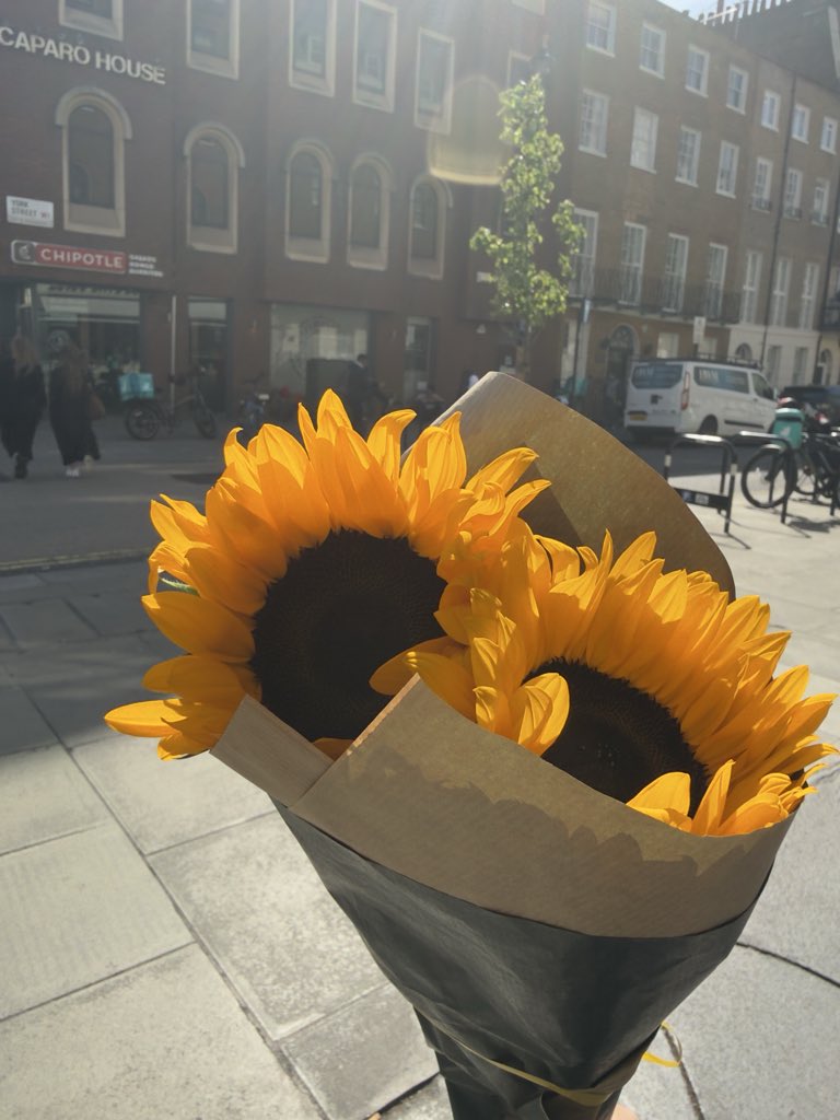 Alif 🌙 tweet media