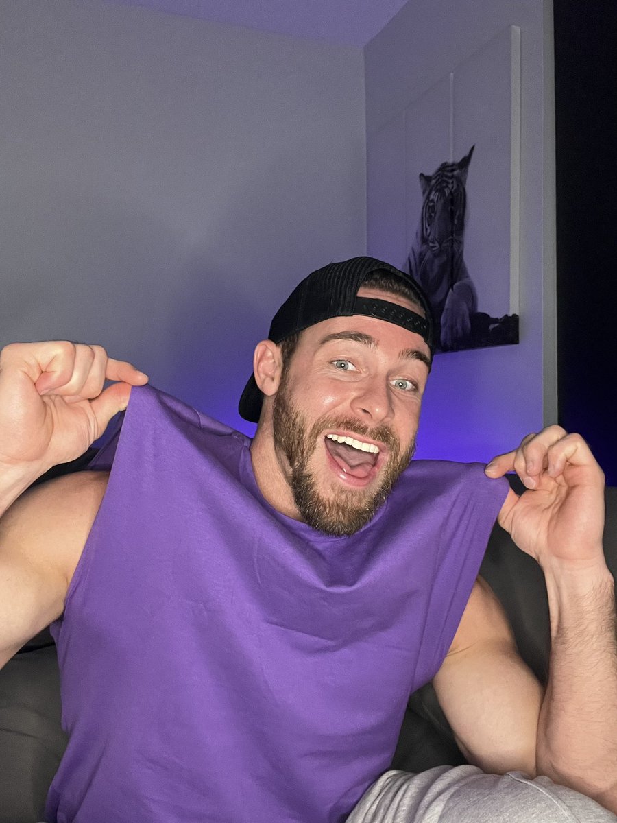 NateHolley's tweet image. With this tongue, and this shirt…I can’t help but feeling like a “Purple People Eater” 😏😂 #classic #throwback #purple