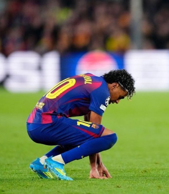 𝐍𝐚𝐮𝐭 tweet media