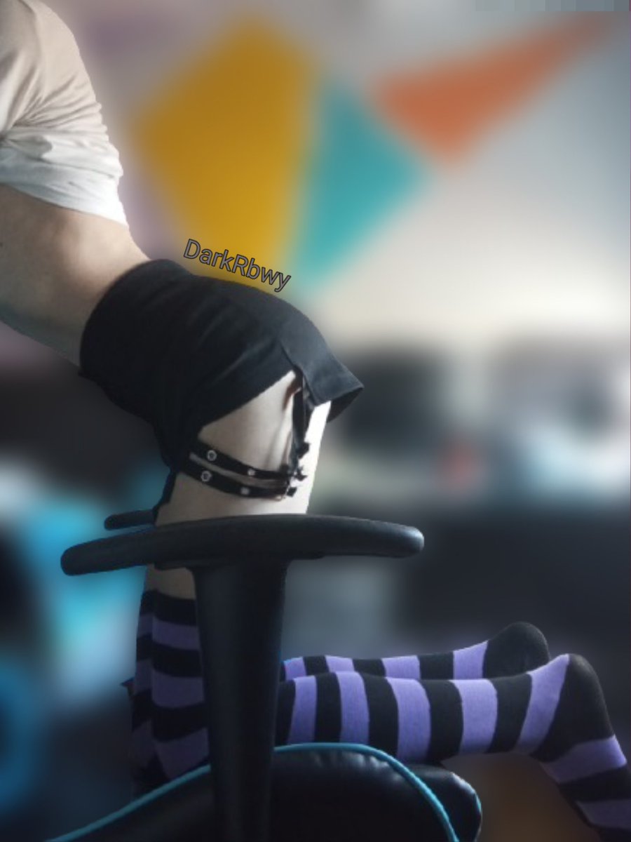 DarkRbwy tweet media
