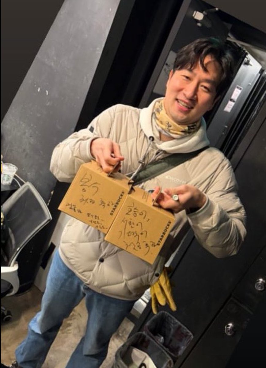 𝗺𝗼𝗼𝗶ꤠ tweet media