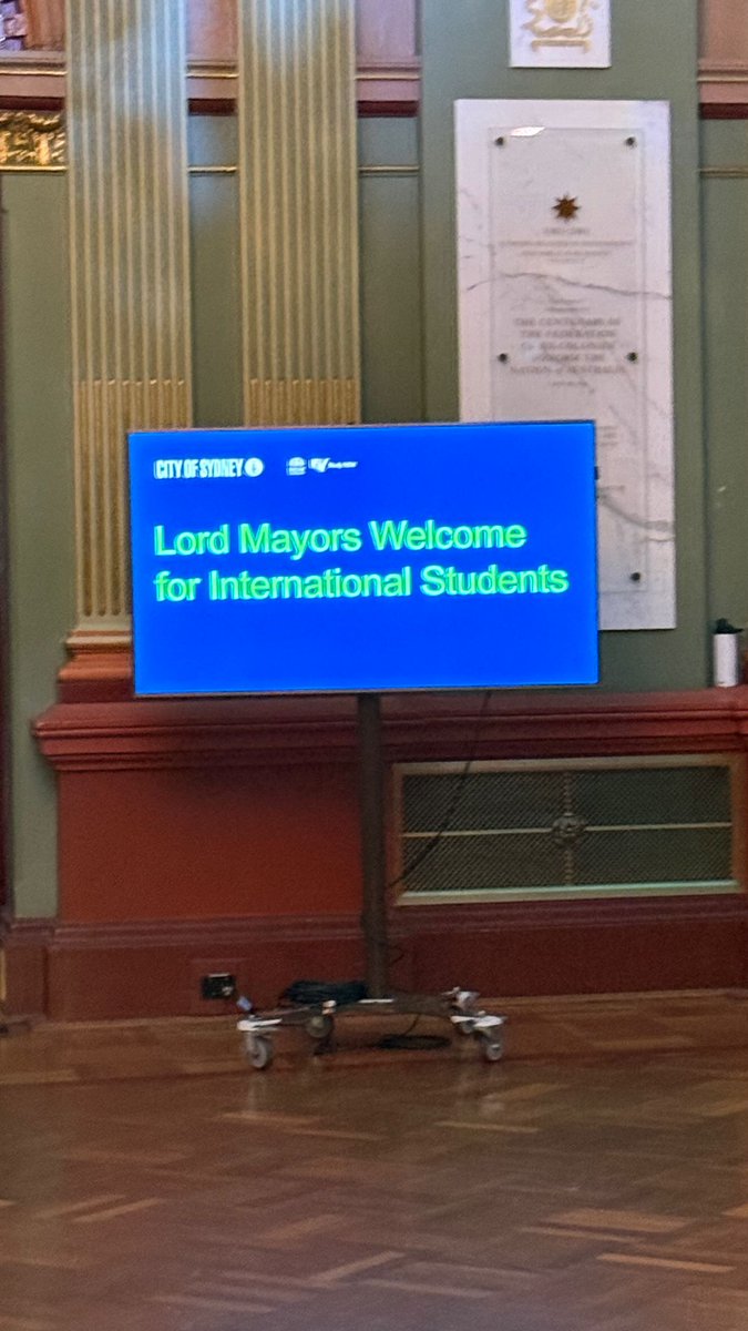 theluvput tweet media