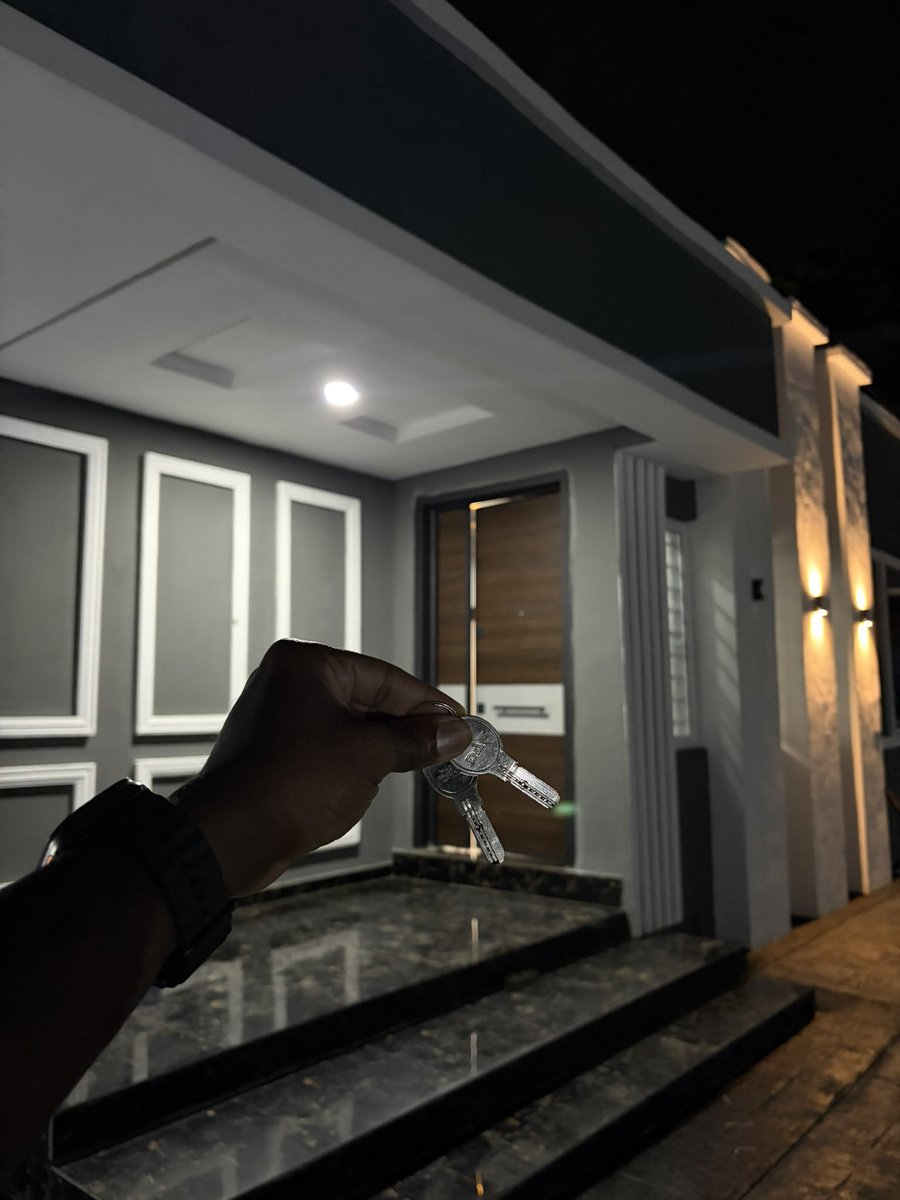 𝔻𝕖𝕩 tweet media