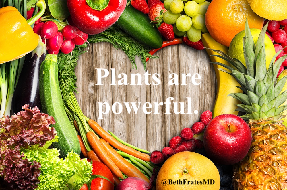 BethFratesMD's tweet image. How many plants have you eaten today?
How many different colors did you consume?

#wednesdaythought #lifestylemedicine #Health #nutrition #HealthyLiving #pavingwellness #WellnessJourney #healthyeating