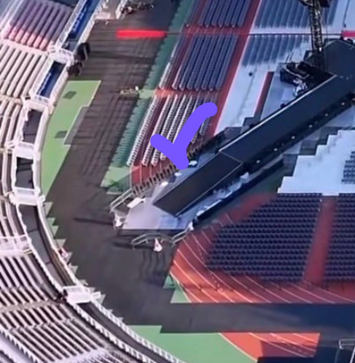 꾸무 •̀ ༝ •᷄ tweet media