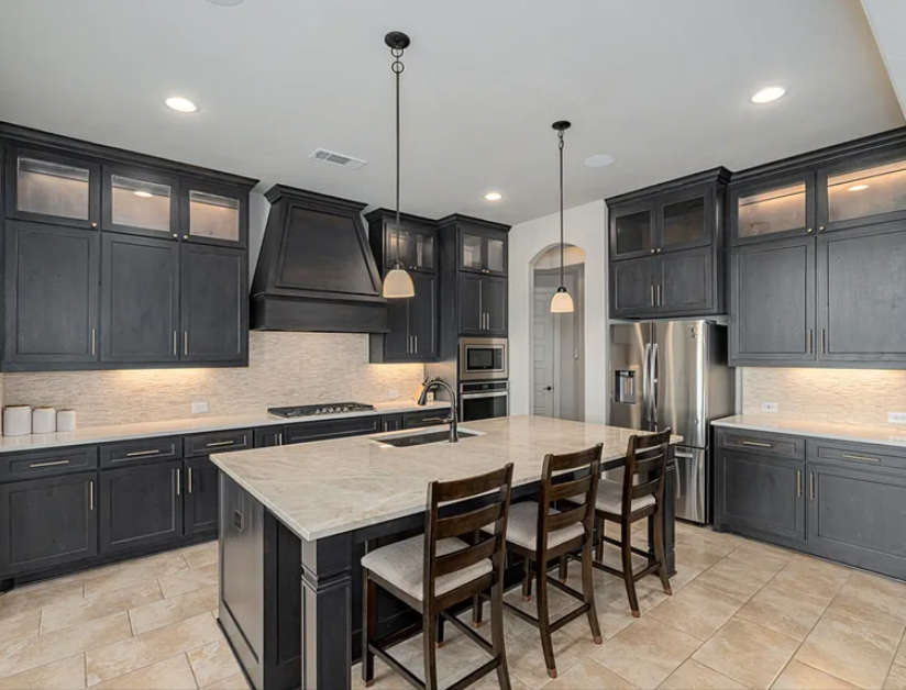 CollinCountyHom's tweet photo. Discover your dream home in Waxahachie! 🏡✨ With spacious interiors, beautiful landscaping, and a perfect location, it’s ideal for families and anyone looking to settle down. Don’t miss the chance.
Check out the listing for more details! 

#Waxahachie 

https://t.co/zF5XEITngp https://t.co/f50srKxMdQ