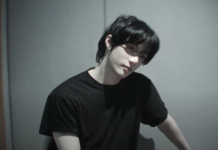 no labels, just mia ⋆˙⟡ tweet media