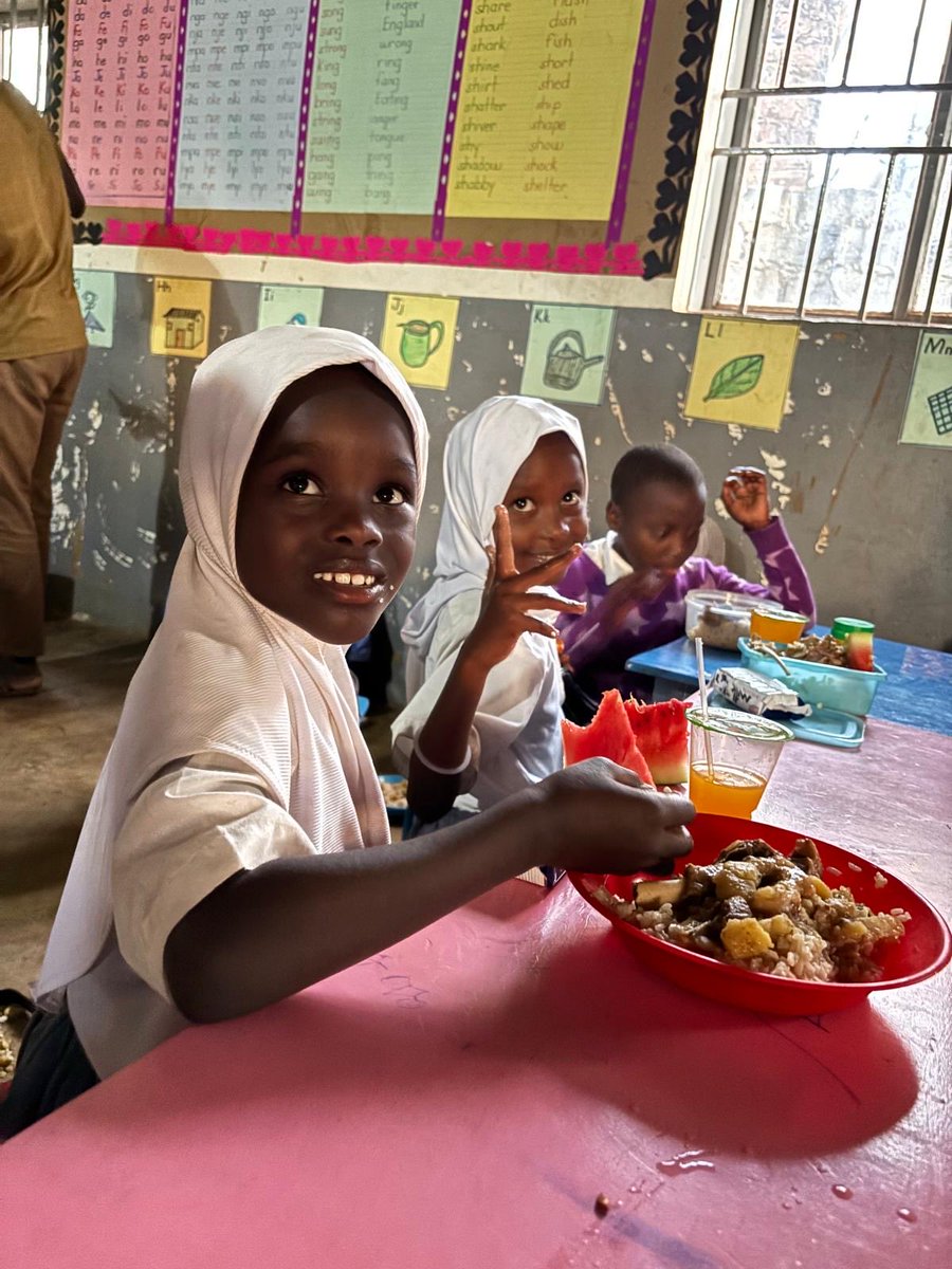 Stichting Time To Help Nederland tweet media