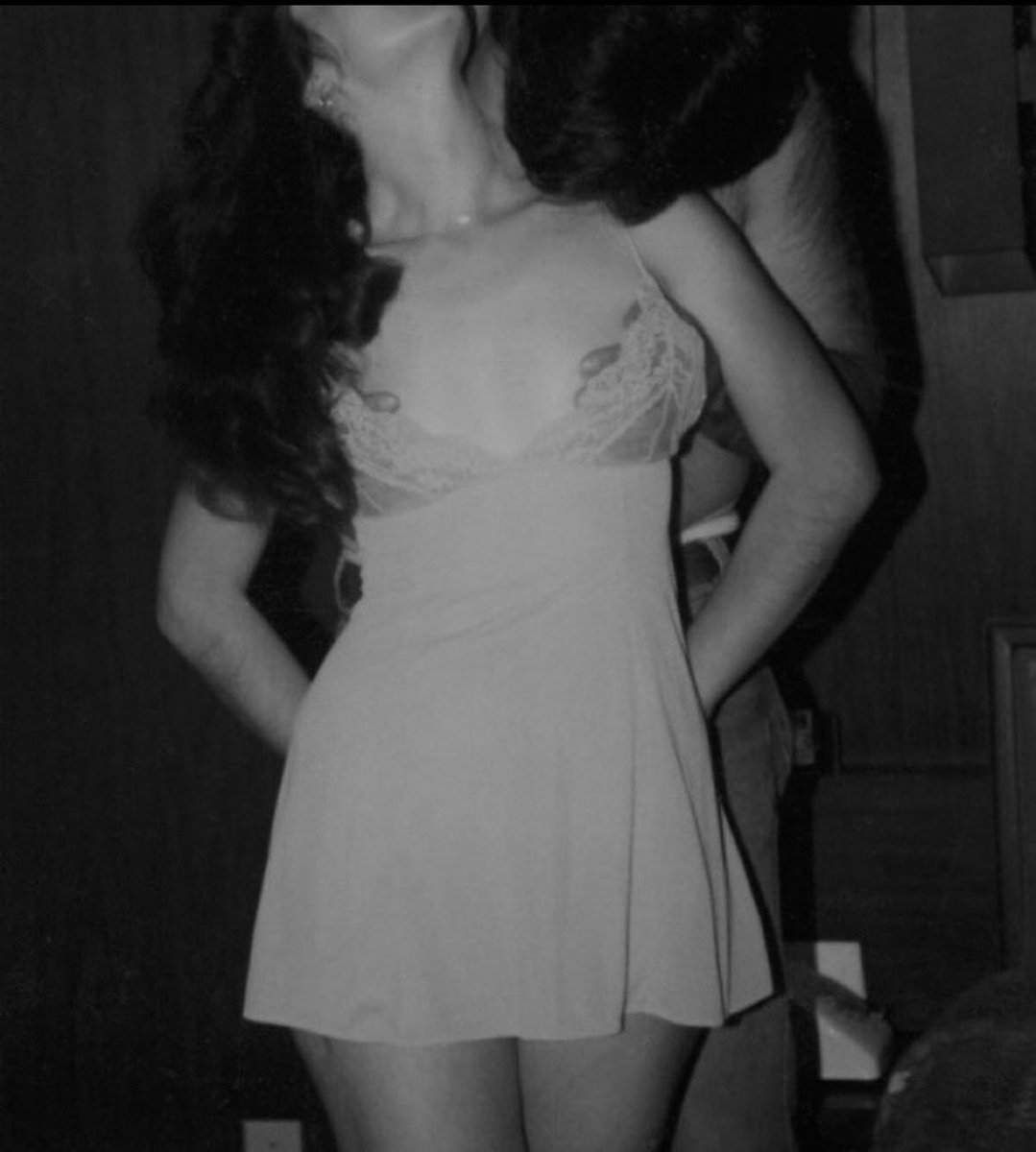 عــتــب tweet media