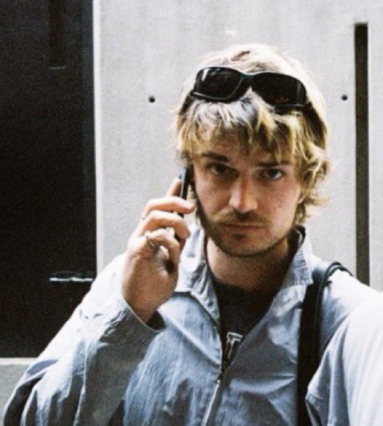 daisy ✿ tweet media