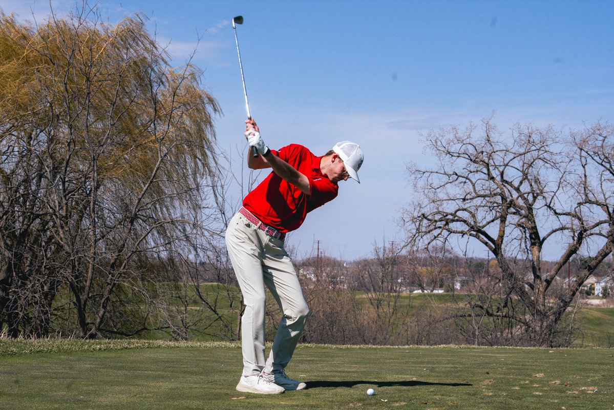 Wisconsin Men's Golf tweet media