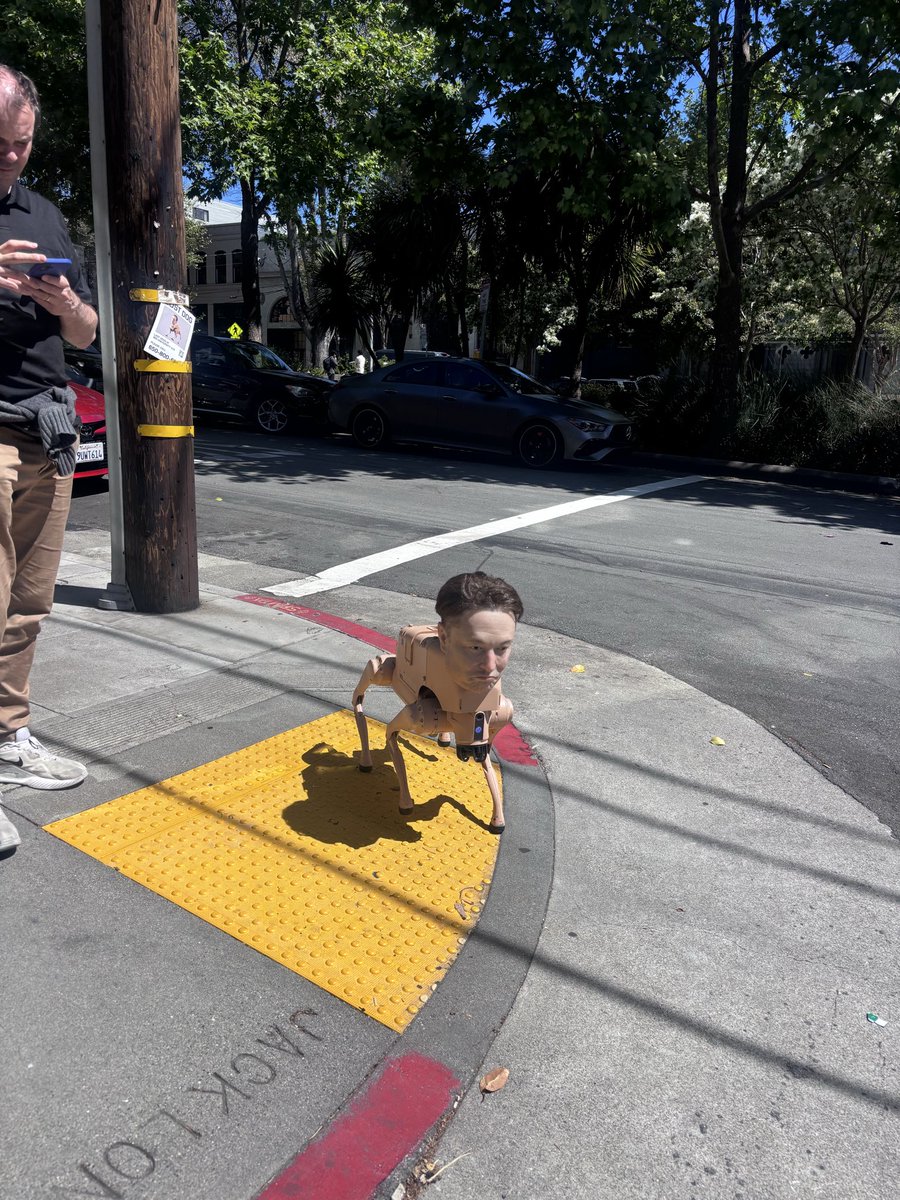 Lauren Goode tweet media