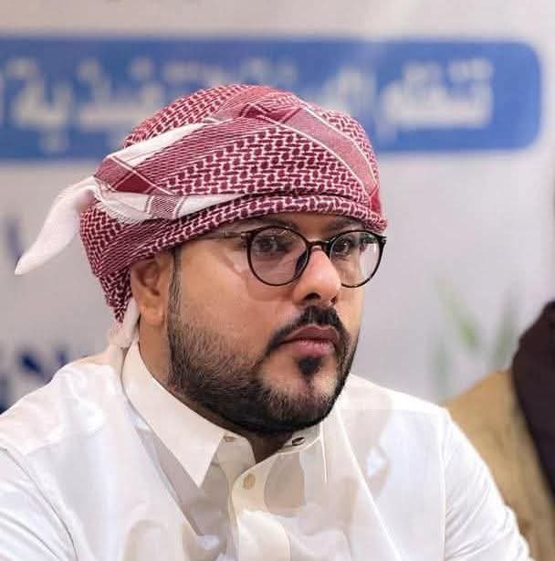 egkQCrS0vN4DCkk's tweet photo. هذا الرجل يستحق منا مليون تحية، وثقة الرئيس الزبيدي كانت في محلها ولم تخب.
فالصناديد يُعرفون في أوقات الشدائد..

الأستاذ علي الجفري القائم بأعمال رئيس انتقالي حضرموت.

#الجنوب_دولتنا_وعيدروس_رئيسنا 
#جرائم_سلطه_الاخوان https://t.co/pgMgBk9DTO