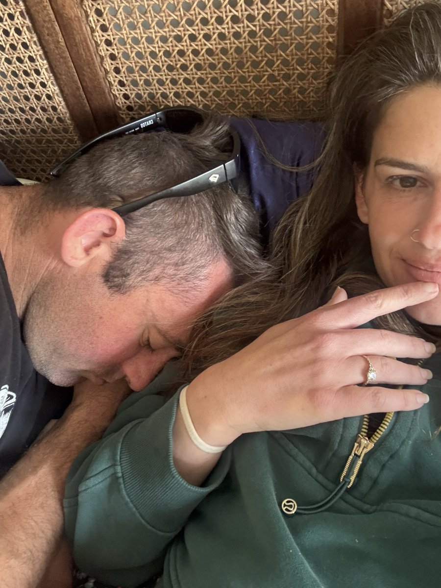 emily may tweet media