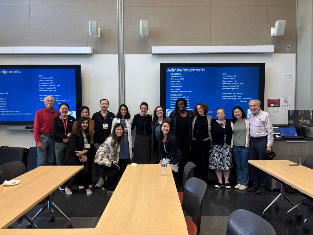 StanDOMFellows's tweet photo. ICYMI - #StanDOM Endocrinology Fellowship welcomed Dr. Pouneh Fazeli (University of Pittsburgh) as their EGR guest speaker last March, delivering an insightful talk on “Anorexia Nervosa and Bone Metabolism – An Update.” Thank you, Dr. Fazeli!!! https://t.co/KYFG2ToN3o