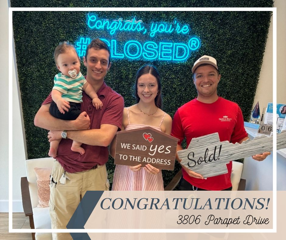 TropRealtyMI's tweet photo. Another one closed!🎉🎈

Congratulations to Robert Sprink on another successful closing! We're so excited for him and his happy clients on their new home!

#TropicalRealty #AnotherSold #ClosingDay #CocoaHomes #HappyClients https://t.co/VrXGmwNfV2