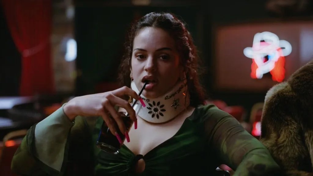 Poo Crave tweet media