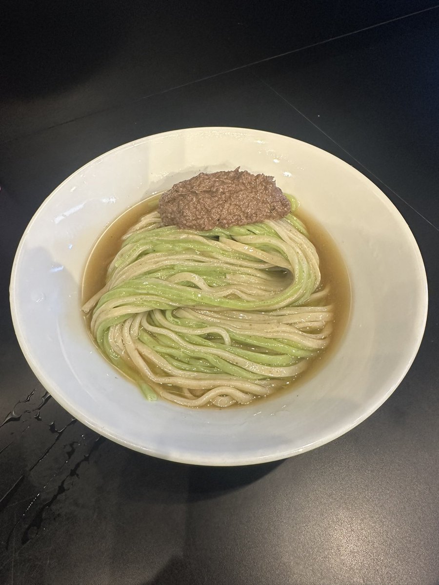 まどりー tweet media